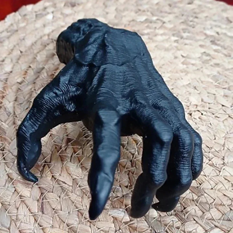 Gothic Witch's Hand Statues -  - Resin Art Aesthetic recension och pris
