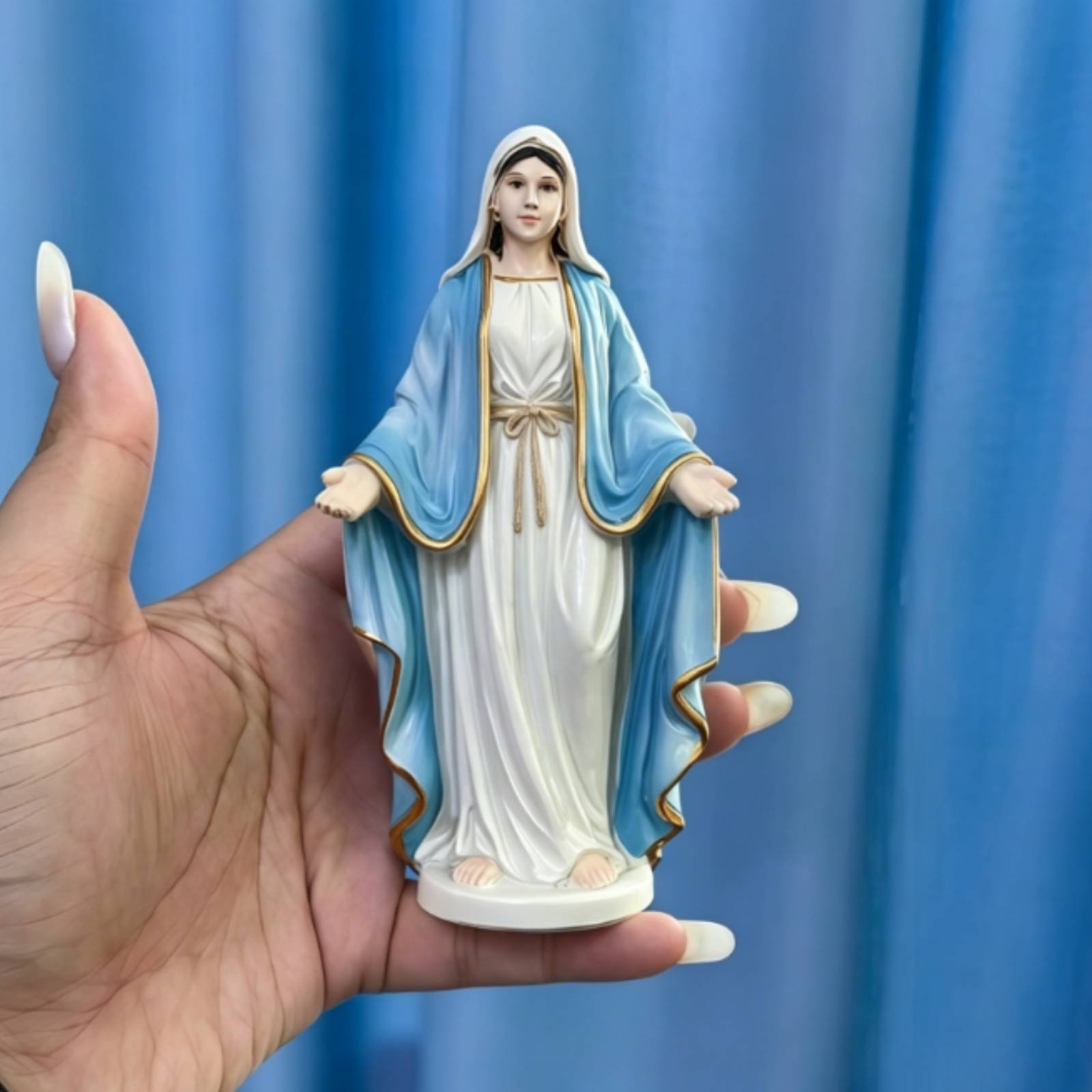Female Resin Statue Special Ed - Resin Art Mary recension och pris