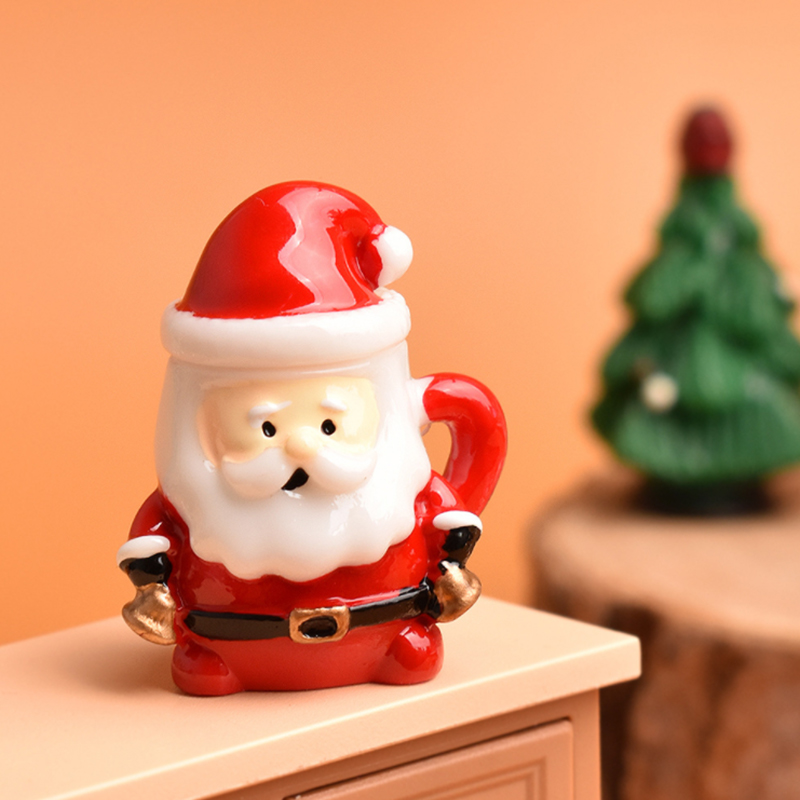 Mini Santa Teacup Ornament - R - Resin Art Craft recension och pris